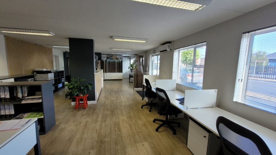 To Let commercial Property for Rent in Maitland Western Cape